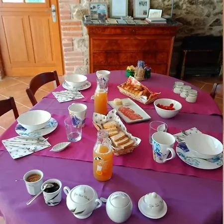 Domaine Saint Claude - , D'hotes & Insolite * Malleval