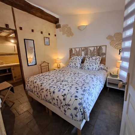 Domaine Saint Claude - , D'hotes & Insolite *