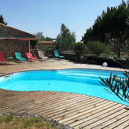 Domaine Saint Claude - D'hotes De Charme Bed & Breakfast